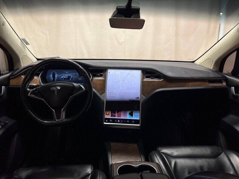 2017 Tesla Model X 75D