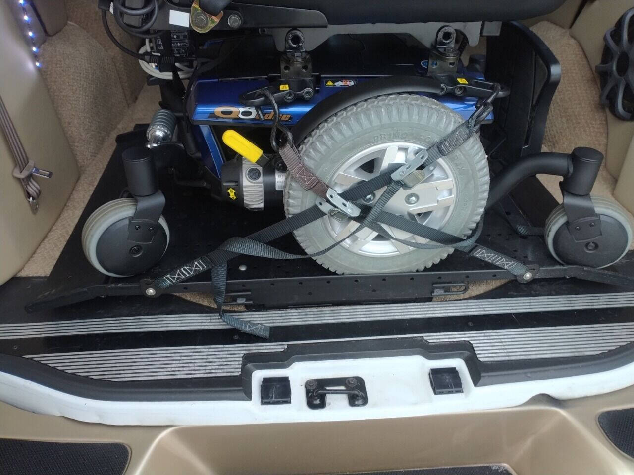 2012 Chevrolet Vanagon Other - $37,500