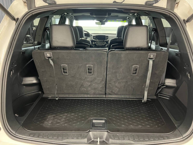 2022 Honda Pilot Black Edition