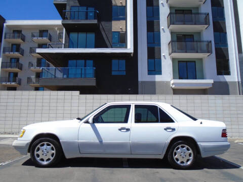 1994 Mercedes-Benz E-Class E 320