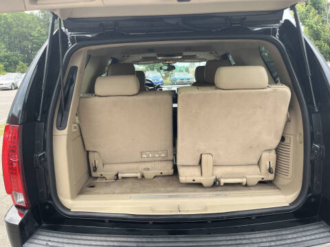 2011 Cadillac Escalade Luxury