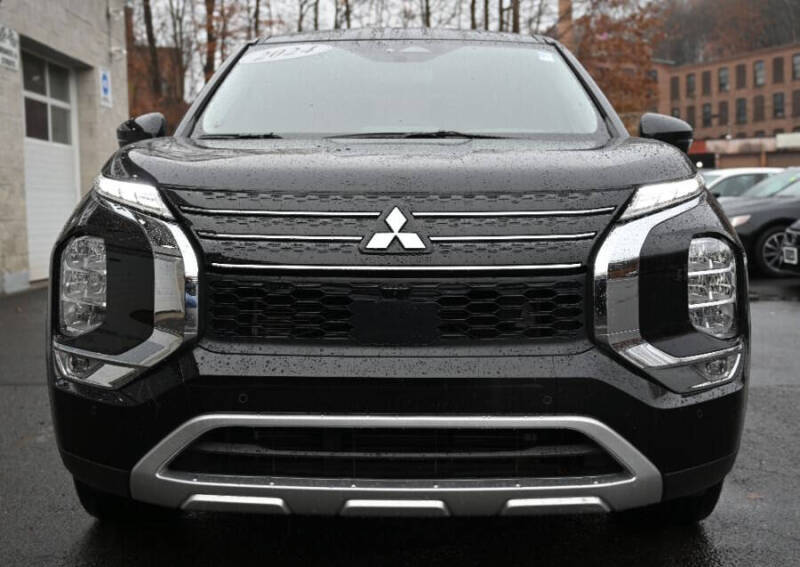 2024 Mitsubishi Outlander