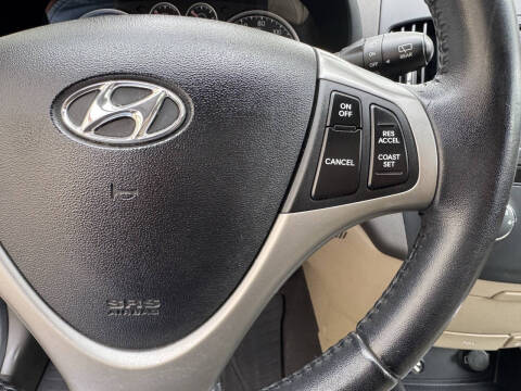 2011 Hyundai Elantra Touring SE