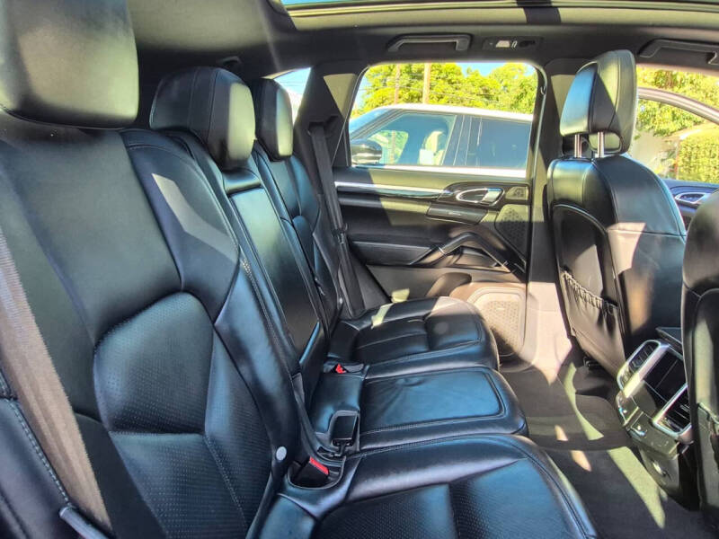 2016 Porsche Cayenne