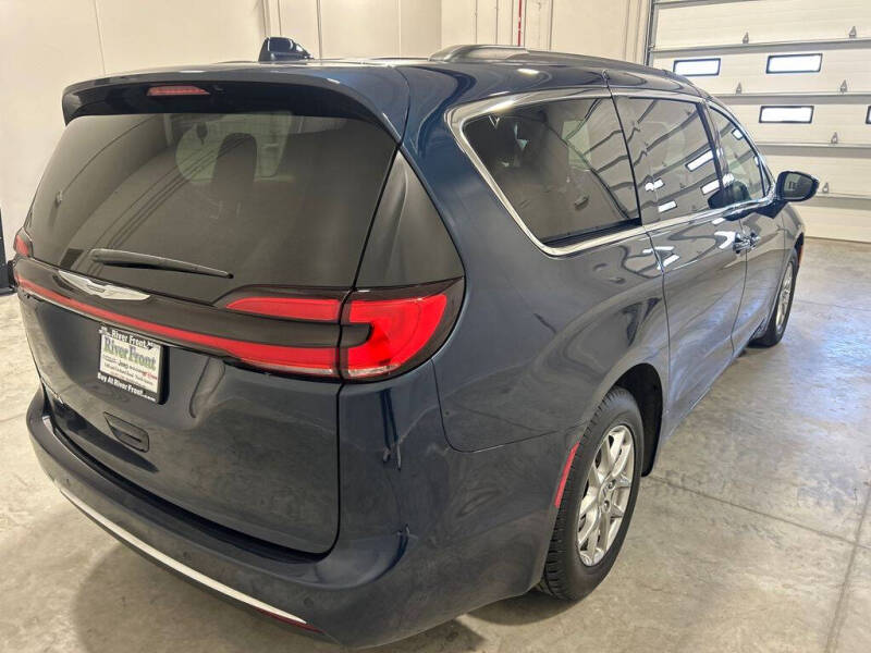 2021 Chrysler Pacifica Touring