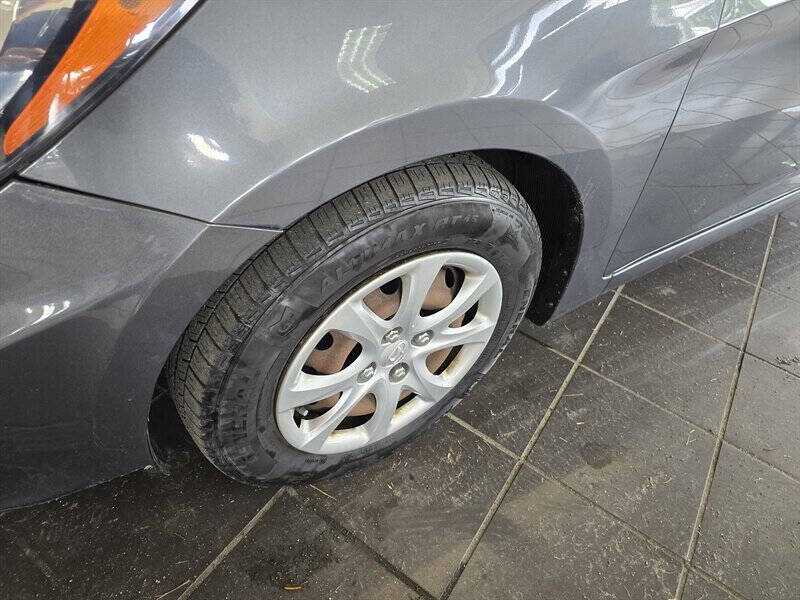 2012 Hyundai Accent GS