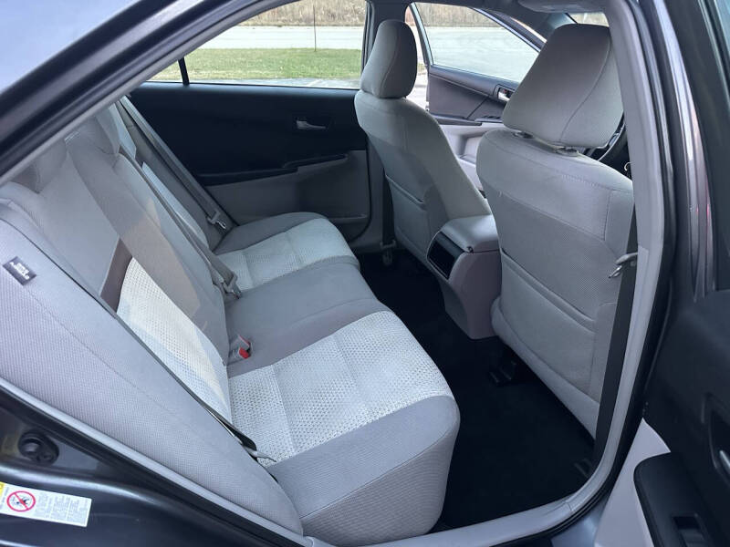 2012 Toyota Camry LE