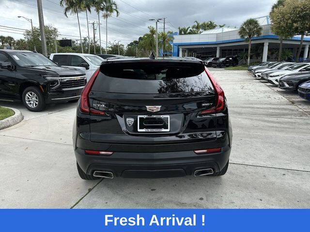 2023 Cadillac XT4 Luxury