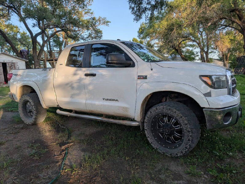 2011 Toyota Tundra Grade