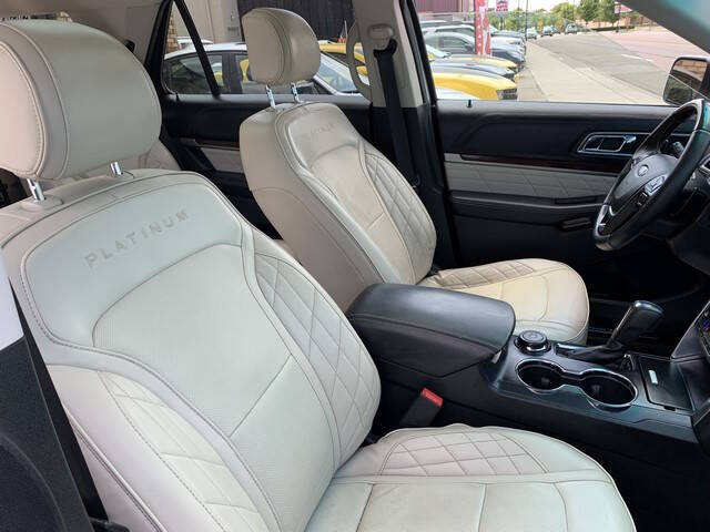 2016 Ford Explorer Platinum