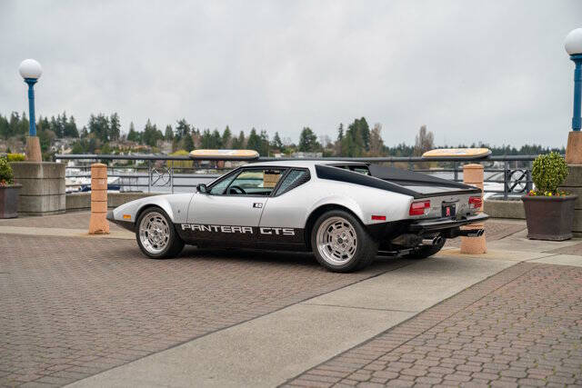 1974 De Tomaso Pantera 9