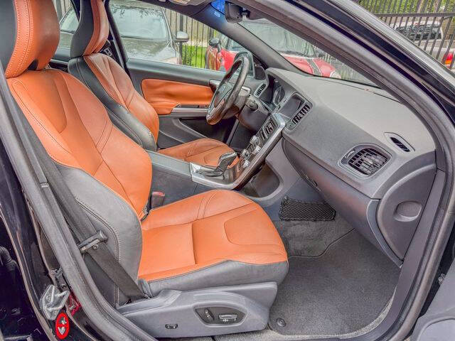 2016 Volvo S60 T5 Drive-E Premier