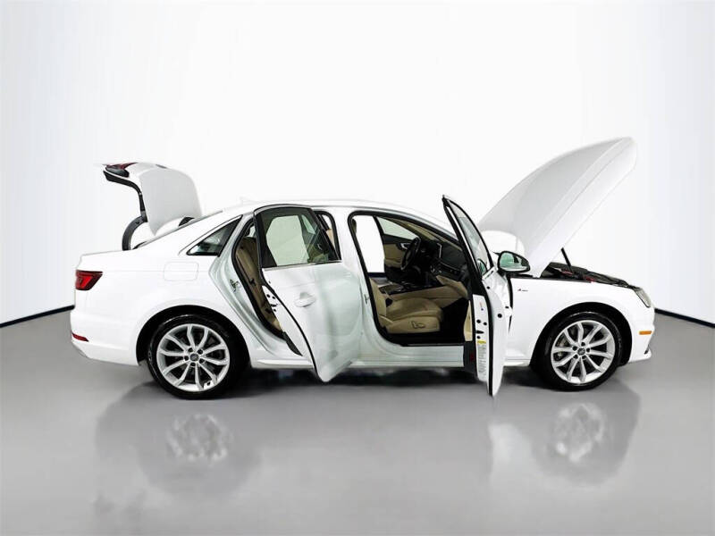 2019 Audi A4 quattro Premium Plus 45 TFSI