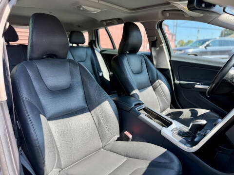 2015 Volvo V60 T5 Premier Plus