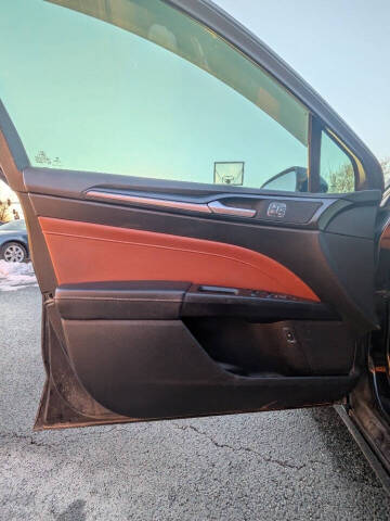 2019 Ford Fusion Hybrid Titanium