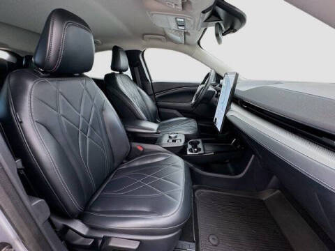 2021 Ford Mustang Mach-E Select