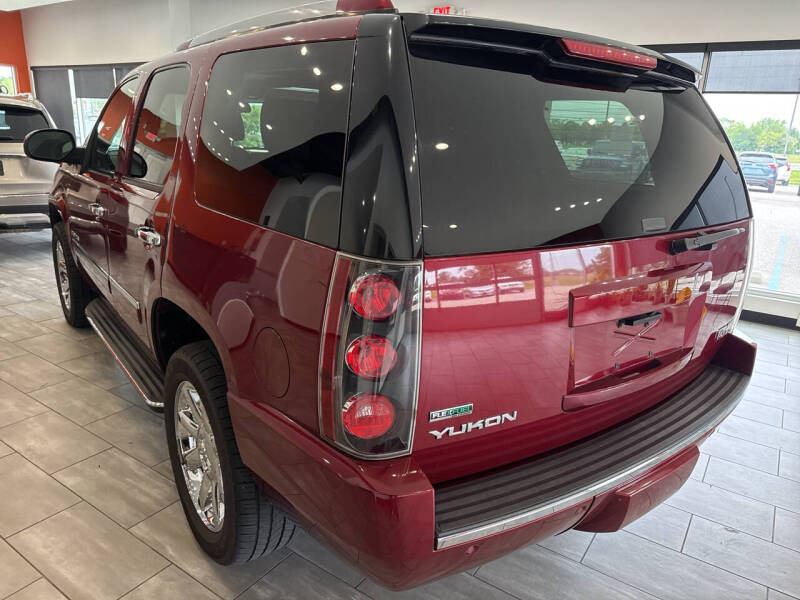 2011 GMC Yukon Denali