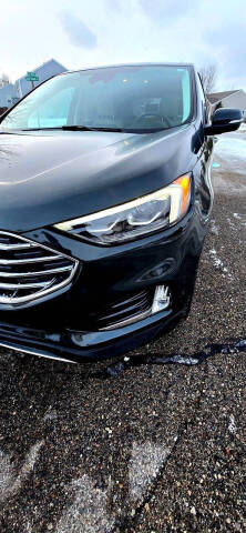 2022 Ford Edge Titanium