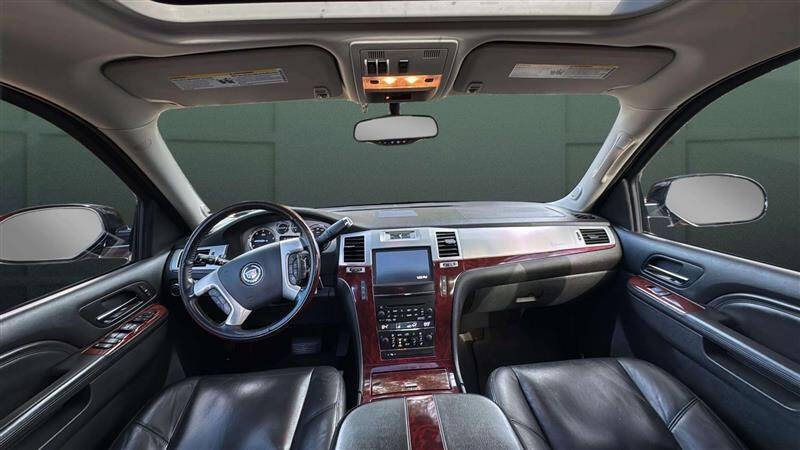 2011 Cadillac Escalade