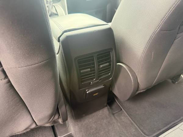 2013 Ford C-MAX Hybrid SE