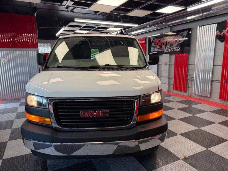 2024 GMC Savana 2500