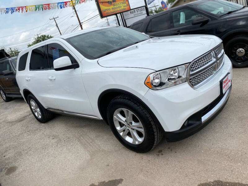 2013 Dodge Durango SXT's photo