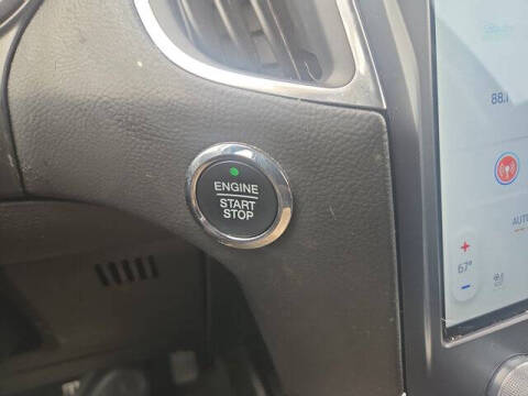 2023 Ford Edge Titanium