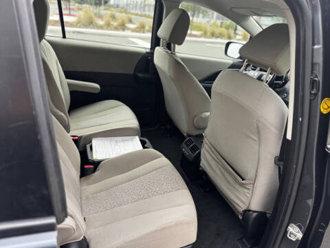 2012 Mazda MAZDA5 Touring