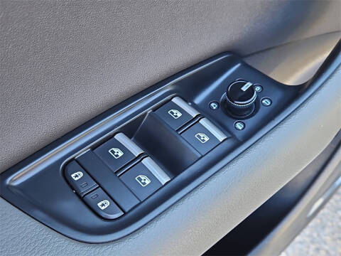 2019 Audi Q8 quattro Premium Plus 55 TFSI