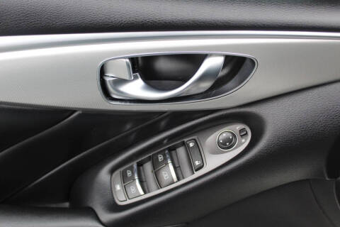 2021 Infiniti Q50 Luxe