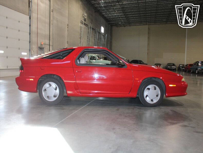 1993 Dodge Daytona ES