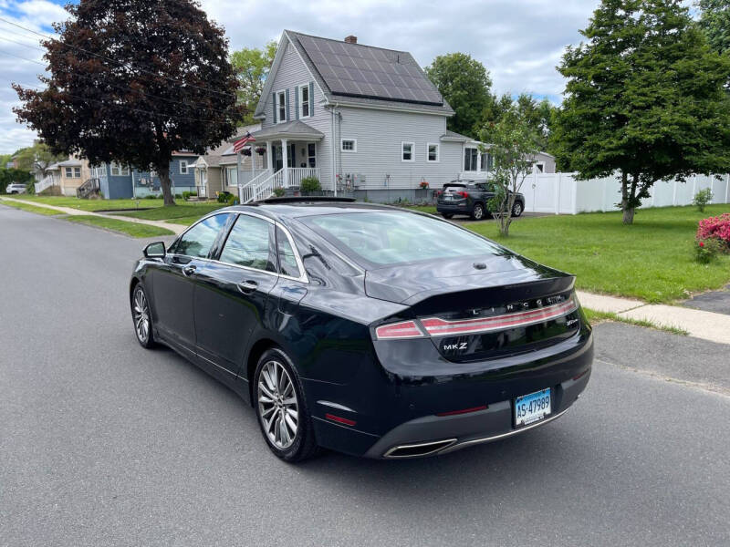 2017 Lincoln MKZ Select