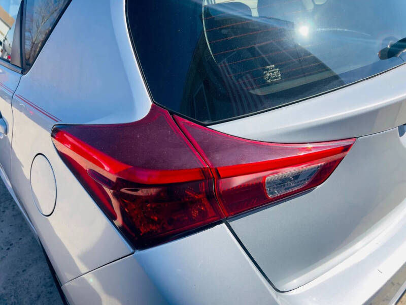 2016 Scion iM