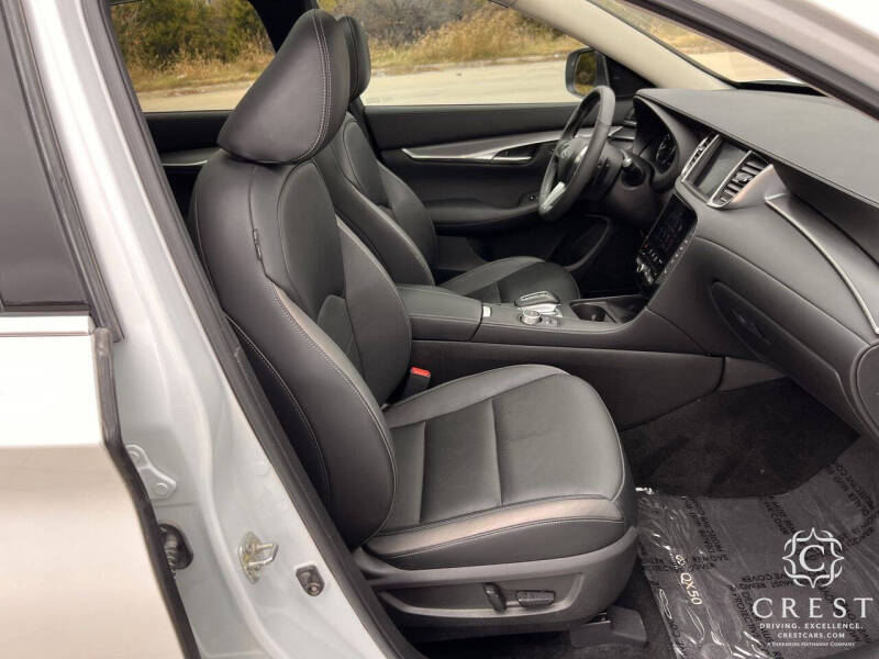 2023 Infiniti QX50 Luxe