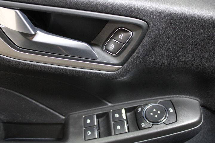 2021 Ford Escape Hybrid SE