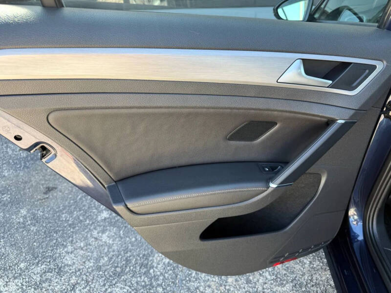 2015 Volkswagen Golf