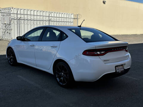 2015 Dodge Dart SE