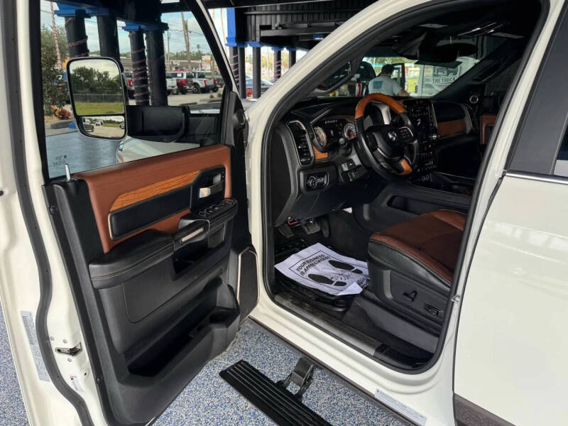 2019 RAM 3500 Laramie Longhorn