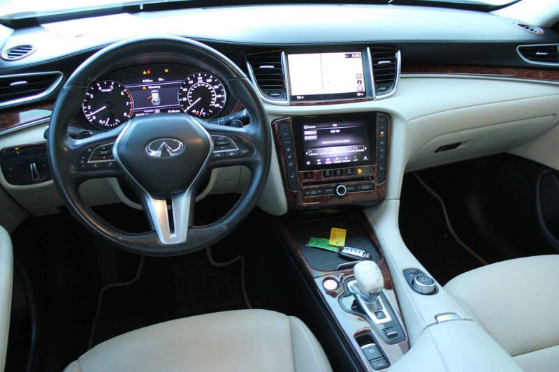 2020 Infiniti QX50 Luxe