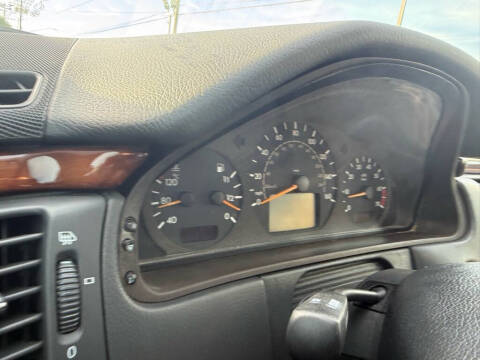 2001 Mercedes-Benz E-Class E 320