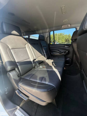 2018 Chevrolet Suburban LT