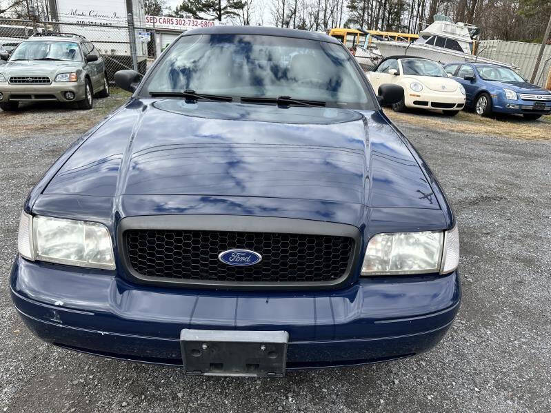 2004 Ford Crown Victoria null photo 12