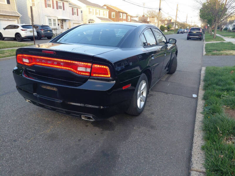 2014 Dodge Charger SE