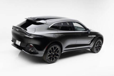 2021 Aston Martin DBX