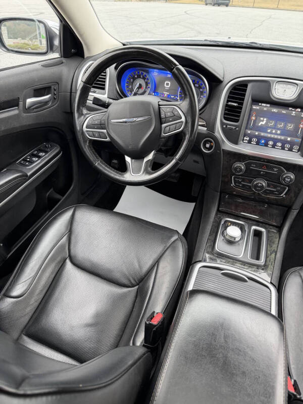 2019 Chrysler 300 Limited