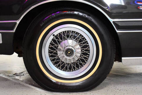 1976 Ford Thunderbird