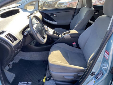 2012 Toyota Prius Plug-in Hybrid