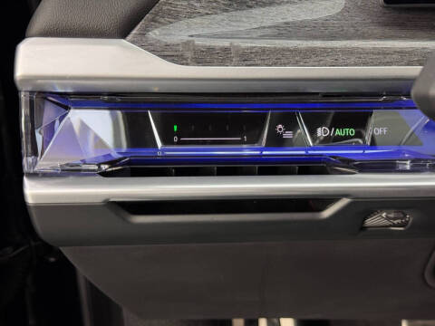 2023 BMW 7 Series 740i