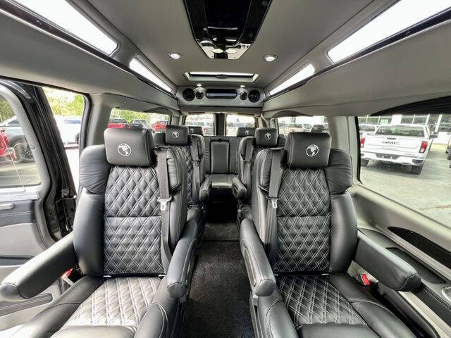 2026 GMC Savana 2500