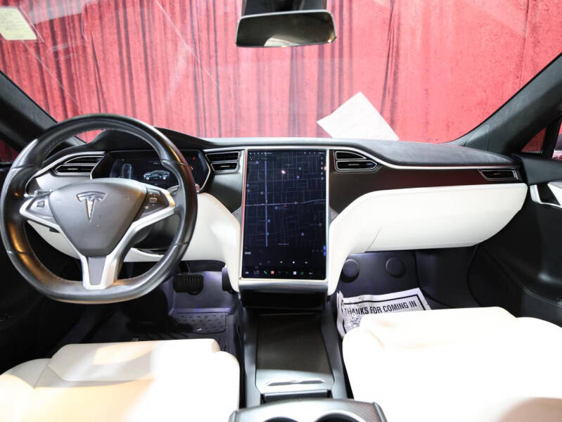 2017 Tesla Model S